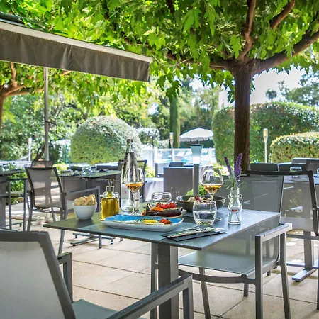 Mercure 4*