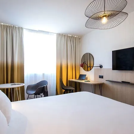 Mercure فندق 4*